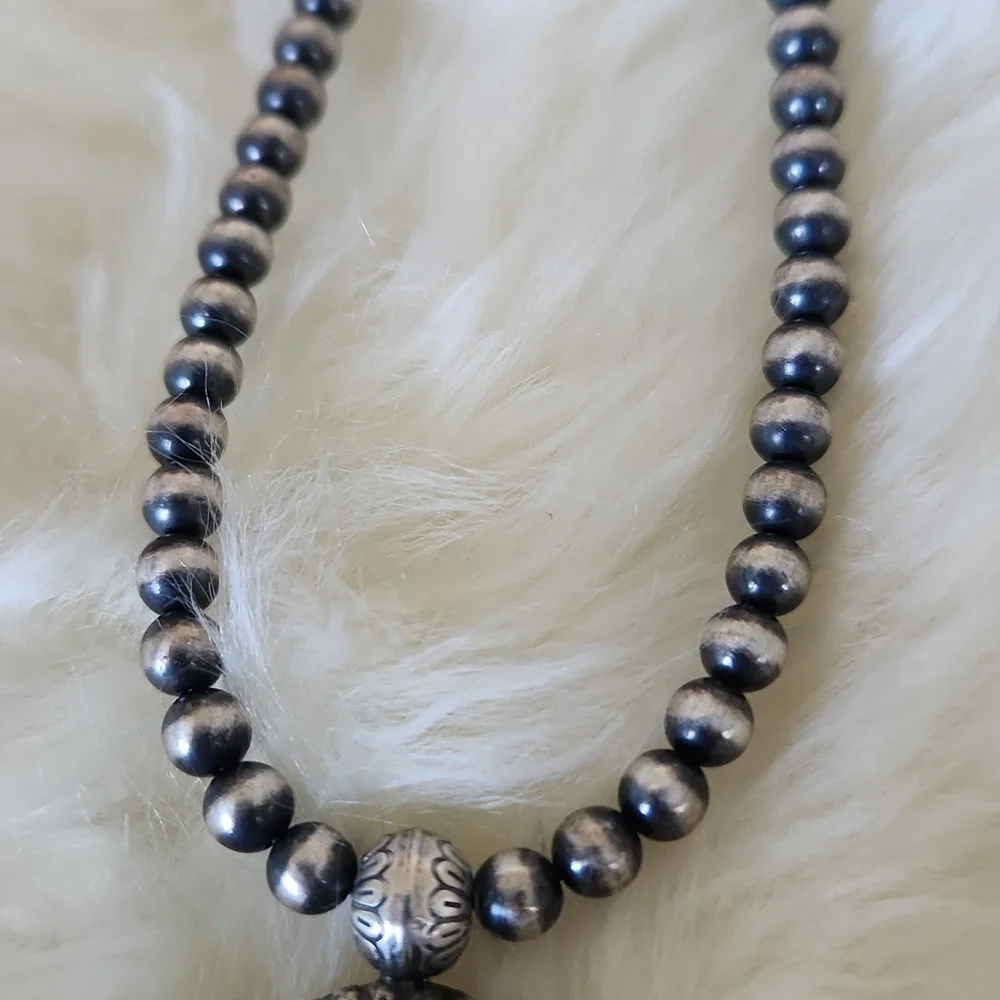 Besutuful NWT Native American Navajo Turquoise Pendant & Pearl Necklace 🩵🩶♥️🎁 - Picture 4 of 16